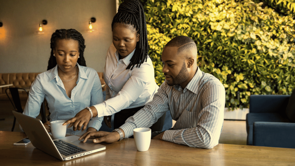 african entrepreneurs breaking economic barriers